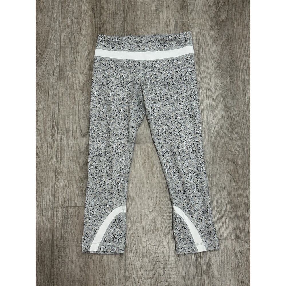 Lululemon Run Pants 4 Inspire Crop II All Luxtreme Petite Fleur Silver Spoon